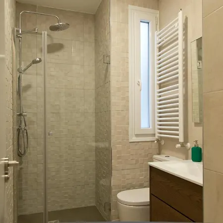 Atico San Nicolás Apartamento